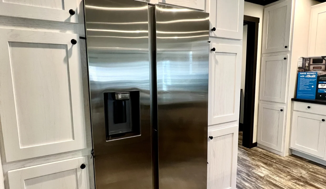 Elegant Manufactured Home Modern Design 15