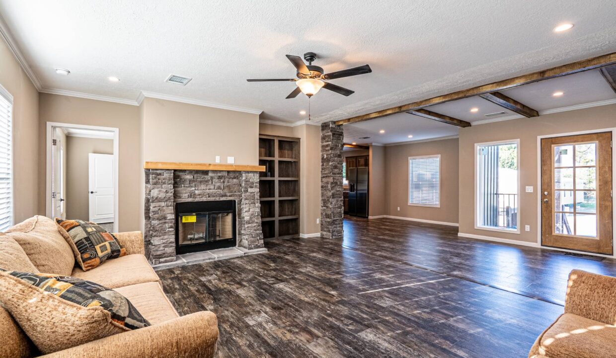 Elegant Manufactured Home Modern Design 21